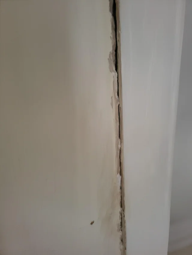 Bad Drywall Seal
